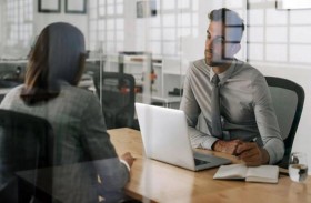 التسريح ثم إعادة التوظيف.. هذا ما سببه الوباء