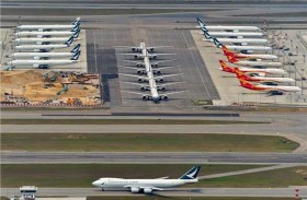 يهربان من قمرة القيادة بعد شائعة عن كورونا 