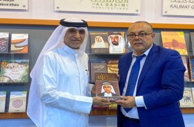 «الشارقة للكتاب» تعقد سلسلة اجتماعات مع مدراء معارض كتب عربية في «عمّان للكتاب»