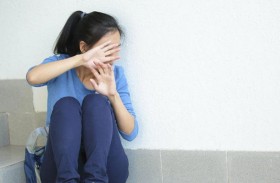 ذهبت لشراء المخدرات فاحتجزها بحجة كورونا