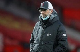 كلوب يغازل أستون فيلا.. ويكشف أسباب «السباعية الشهيرة»