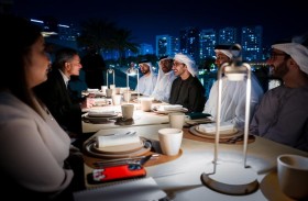 عبدالله بن زايد يستقبل وزير خارجية سنغافورة ويبحثان التطورات بالمنطقة والأوضاع الإنسانية في غزة