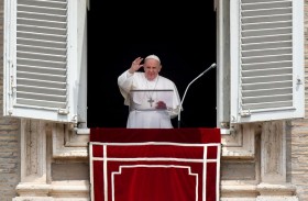 البابا يستضيف قادة لبنان المسيحيين مطلع يوليو 