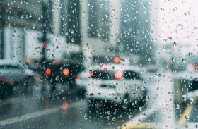 الأمطار تكشف خيانة زوجة 