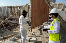 بلدية مدينة أبوظبي توعي أصحاب العقارات والمواقع الإنشائية والمكاتب الاستشارية بشأن الأسوار المؤقتة