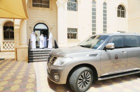 بلدية مدينة العين تواصل تقديم خدمة «آمر» لكبار المواطنين وأصحاب الهمم