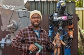 يستيقظ من الغيبوبة بمهارات فنية غريبة