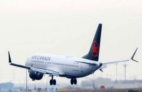 إير كندا تبقي أسطولها متوقفا  وسط تمسك المضيفين المضربين بمطالبهم