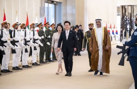 الرئيس الكوري يختتم زيارته إلى الدولة