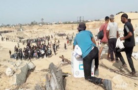 الإمارات تنفذ الإنزال الجوي الـ 70 للمساعدات في قطاع غزة