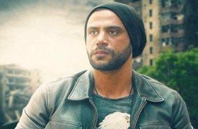 محمد إمام بطل 