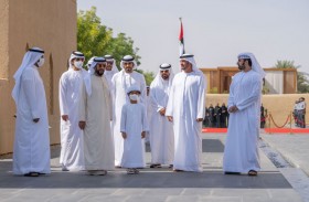 طحنون بن محمد يشهد فعالية يوم العلم بقصر المويجعي