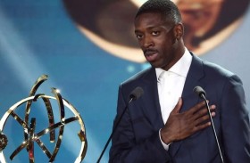 حملة الترويج لديمبيليه انطلقت في جائزة الكرة الذهبية  