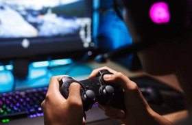 لعبة فيديو تؤدي لمداهمة منزل شاب