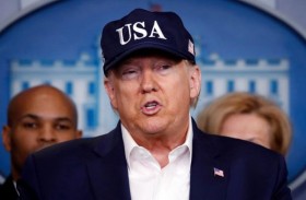 ترامب يدرس الاستعانة بالجيش لبناء مستشفيات 