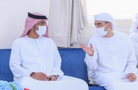 ولي عهد عجمان يقدم واجب العزاء في وفاة عبدالكريم عزمي أحمد