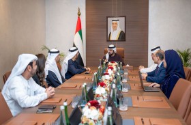 محمد الشرقي يلتقي فريق جامعة حمدان بن محمد الذكية ويطّلع على مستجدات مبادرة «نشء الفجيرة: روّاد التقنية»