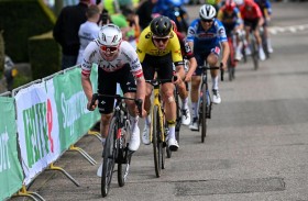 «الإمارات للدراجات» يحرز المركز الثاني في سباق أمستل جولد بهولندا