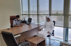 مدير قطاع الأمن الجنائي يلتقي المتعاملين بمراكز شرطة الظفرة