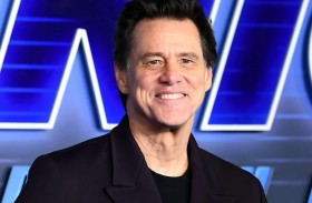 جيم كاري يوضح موقفه من الاعتزال