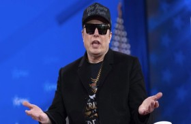 عريضة لسحب الجنسية الكندية من إيلون ماسك