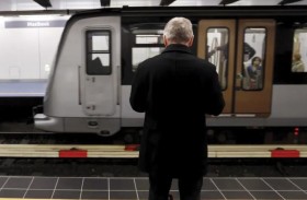 مأساة جديدة للمشردين بشبكات النقل