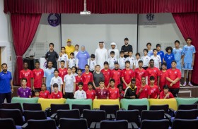 نادي الذيد الرياضي يوعي لاعبيه من البراعم والأشبال بمخاطر الوجبات السريعة  