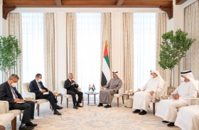 محمد بن زايد يبحث مع وزير خارجية الهند العلاقات الاستراتيجية بين البلدين والتطورات الإقليمية والدولية 