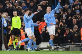 هالاند يهدد أرقام أساطير الدوري الإنجليزي