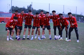 أبيض الشباب التقى نظيره الإسرائيلي 