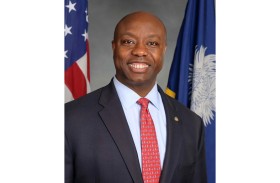 انسحاب الجمهوري تيم سكوت من سباق الرئاسة الأميركية