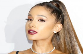 أريانا غراندي تتلقّى هدية بسعر صادم