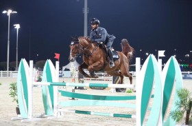 «فرسان شرطة أبوظبي» يشارك في بطولة قفز الحواجز