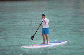 سباق قوارب التجديف -واقف في بحيرة سد حتا الجمعة