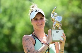 فوندروشوفا تحرز لقب دورة برلين قبل أسبوع من ويمبلدون 