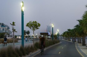 طرق دبي تنجز أعمال الصيانة لـ 2173 وحدة إنارة في 4 مسارات