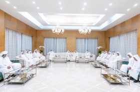 حمدان بن زايد يعزي فرج بن حمودة الظاهري في وفاة أخيه وابنه