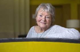 وفاة مؤلفة الروايات البوليسية ماي شيوفال