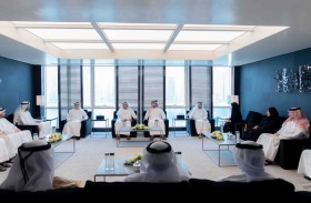 سلطان بن أحمد القاسمي يستقبل وزير العدل