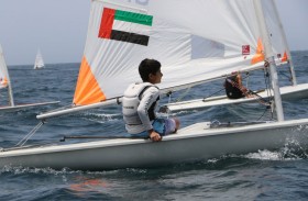 «أبوظبي للشراع الحديث» يواصل استعداداته للمشاركة في «بطولة إلكا»