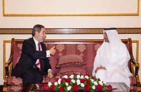 حاكم الفجيرة يستقبل رئيس الغرفة التجارية العربية البرازيلية