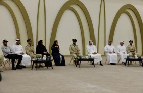 مجلس القيادات الشابة في شرطة دبي ينظم جلسة حوارية لرواد الأعمال الشباب