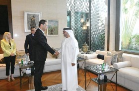 قرقاش يلتقي وزير خارجية قبرص