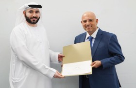 « نقل عجمان» تكرم القائمين على مشروع محفظة المشاريع المرنة