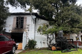 يلقى حتفه خلال بحثه عن خاتم الخطوبة وسط النيران