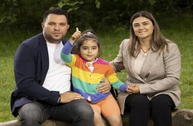 طفلة تولد بورم يزن 75 % من وزن جسمها