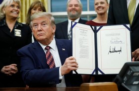  هكذا يمكن لبايدن منع ترامب من ضرب إيران وإشعال حرب