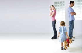 كيف ينجو الأطفال نفسياً بعد الطلاق؟
