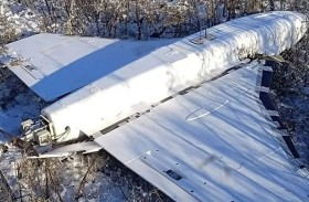 ينقل طائرة مسيرة إلى منزله ظناً منه أنها لعبة