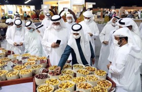 نهيان بن مبارك يشيد بمسابقات وفعاليات مهرجان ليوا للرطب بدورته الـ 18 